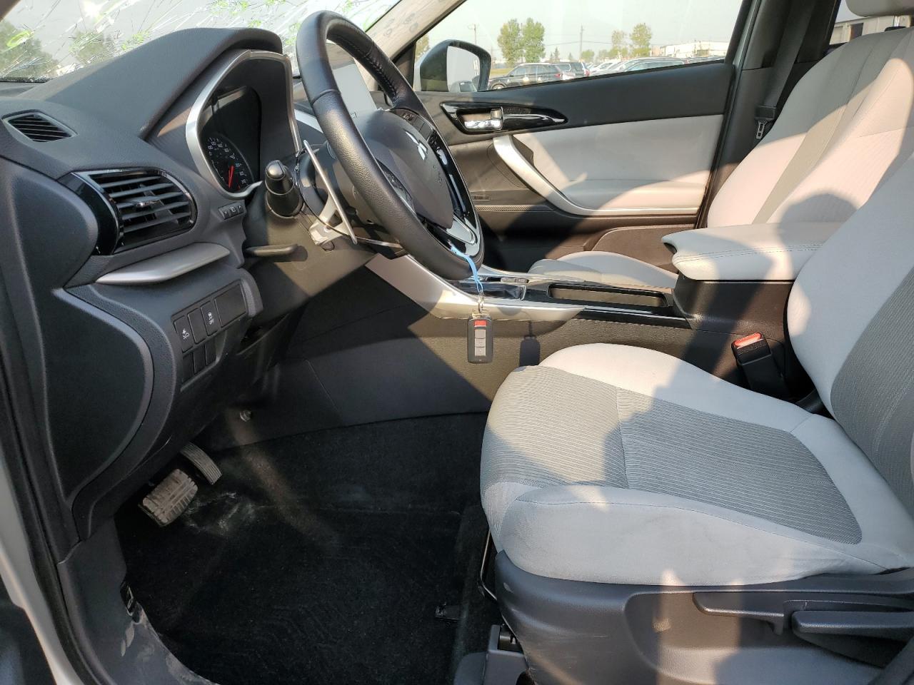 2022 MITSUBISHI ECLIPSE CR - Image 7