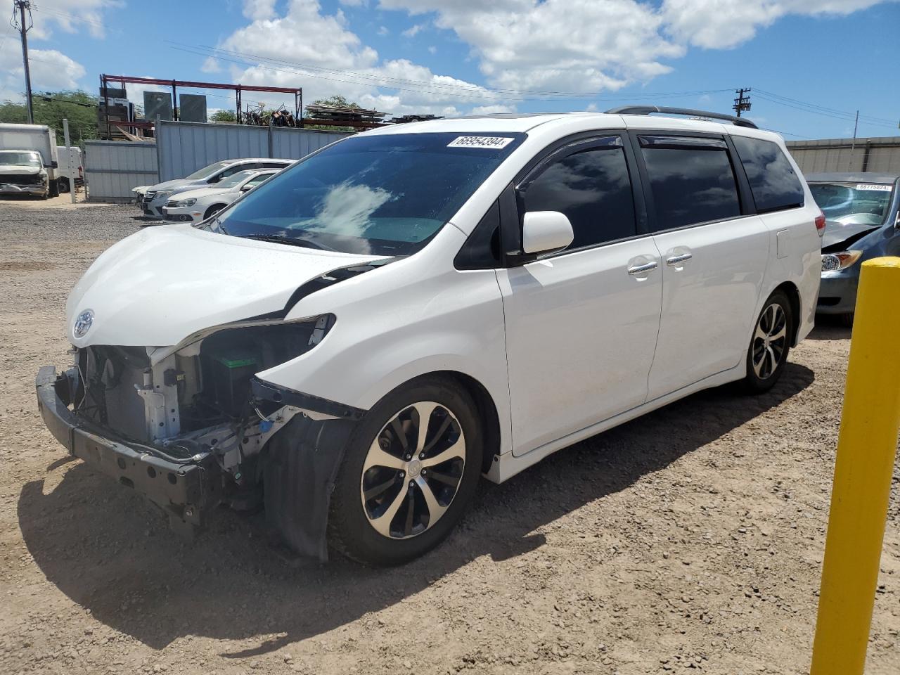 2015 TOYOTA SIENNA SPO
