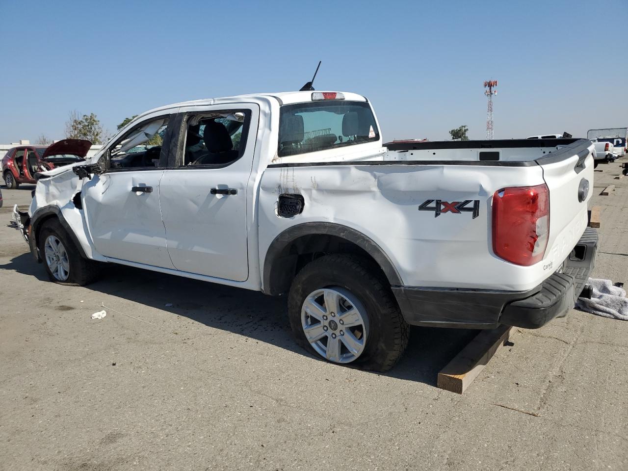 2024 FORD RANGER XL - Фото 2