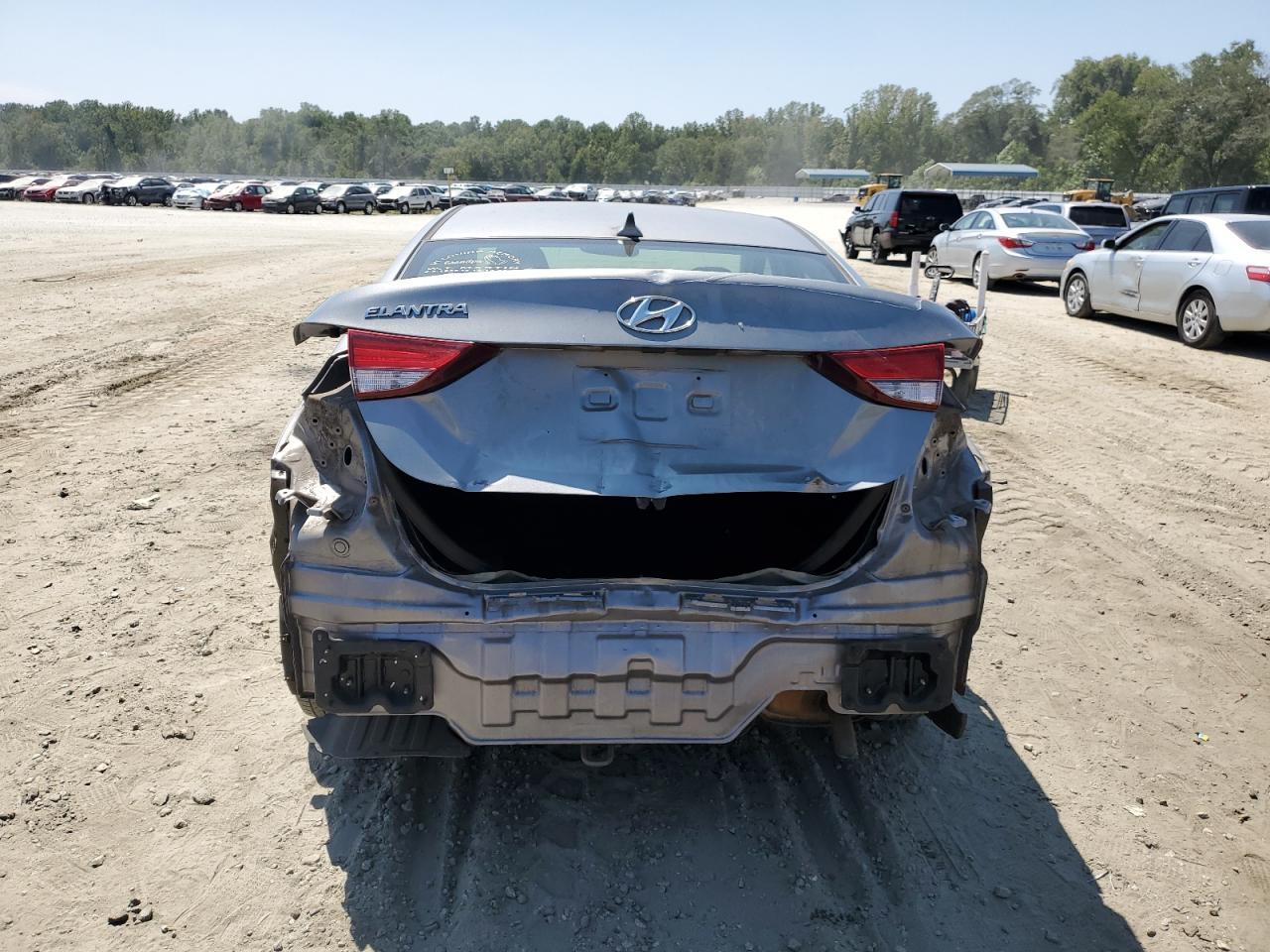 2014 HYUNDAI ELANTRA SE - Фото 6