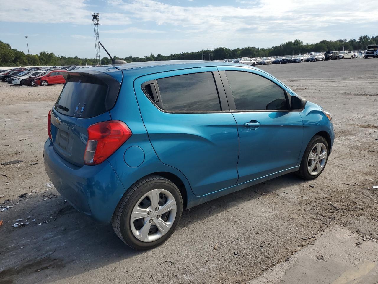 2019 CHEVROLET SPARK LS - Фото 3