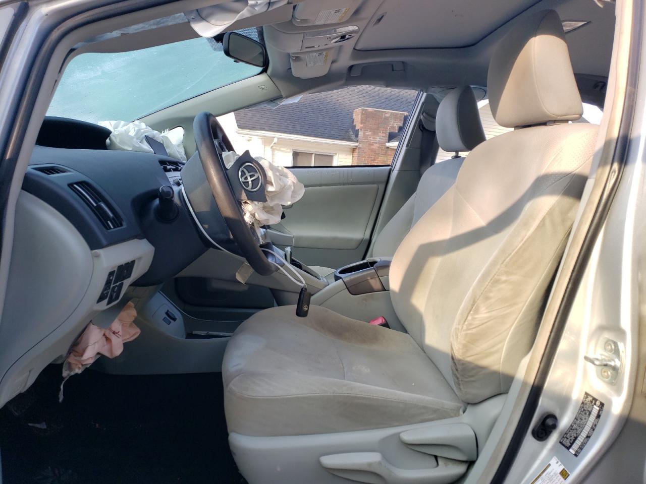 2013 TOYOTA PRIUS - Фото 7