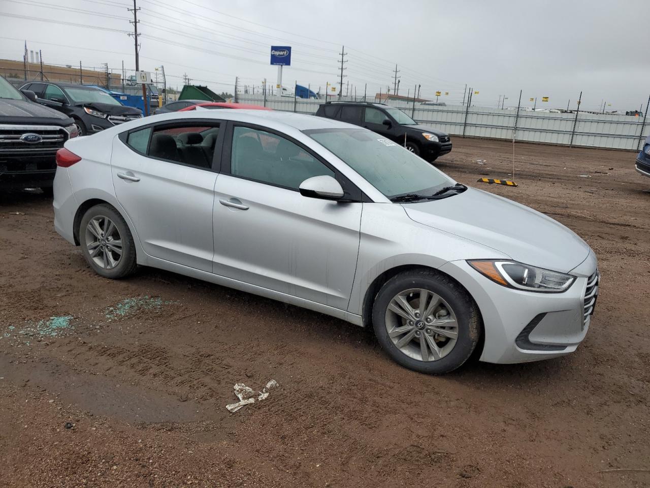 2018 HYUNDAI ELANTRA SE - Image 4