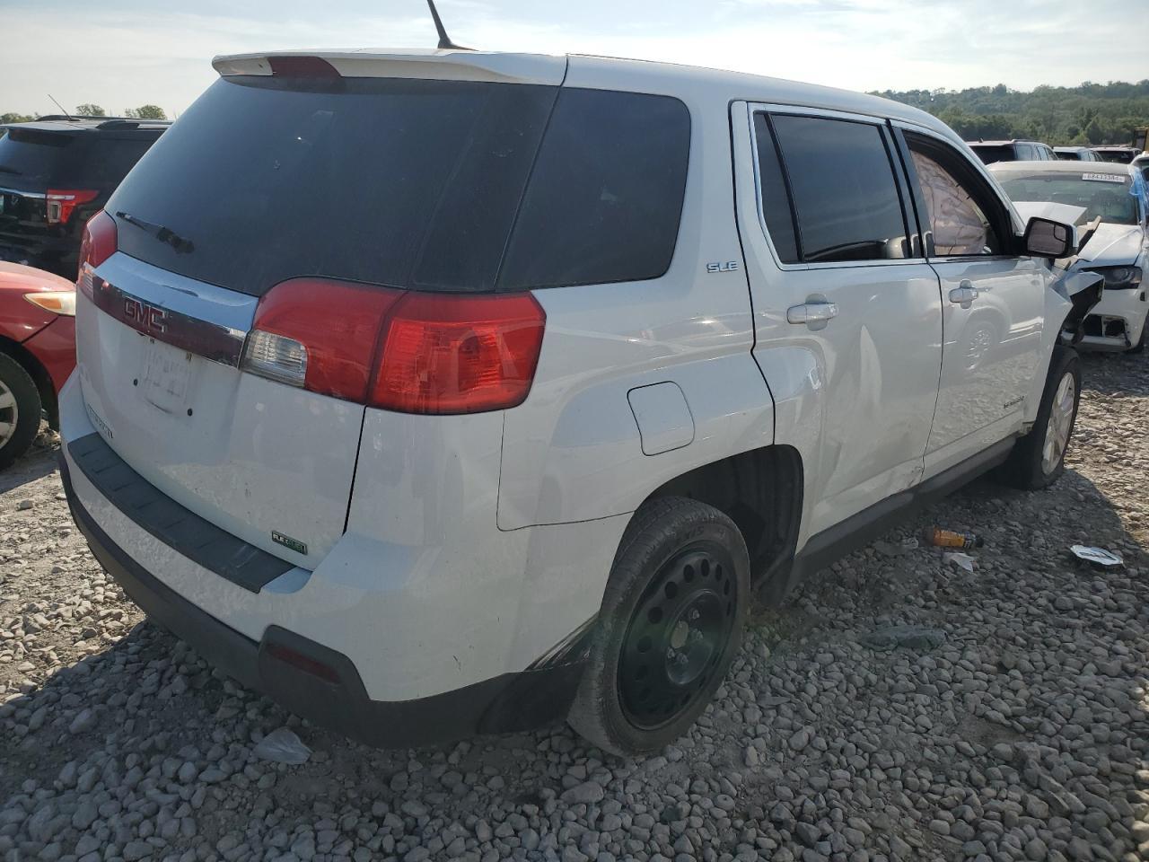 2012 GMC TERRAIN SL - Image 3