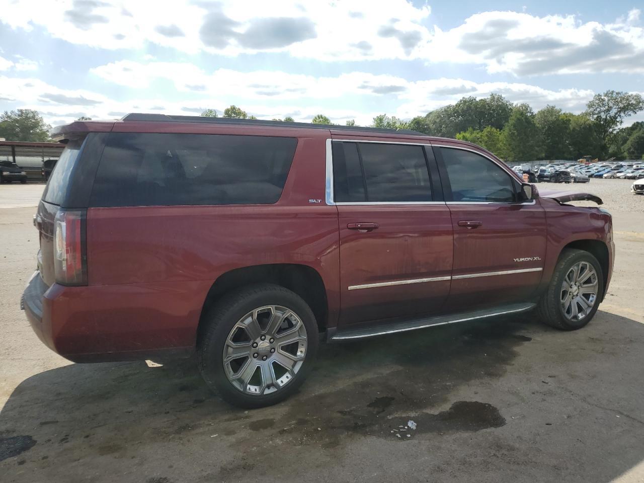 2016 GMC YUKON XL C - Image 3