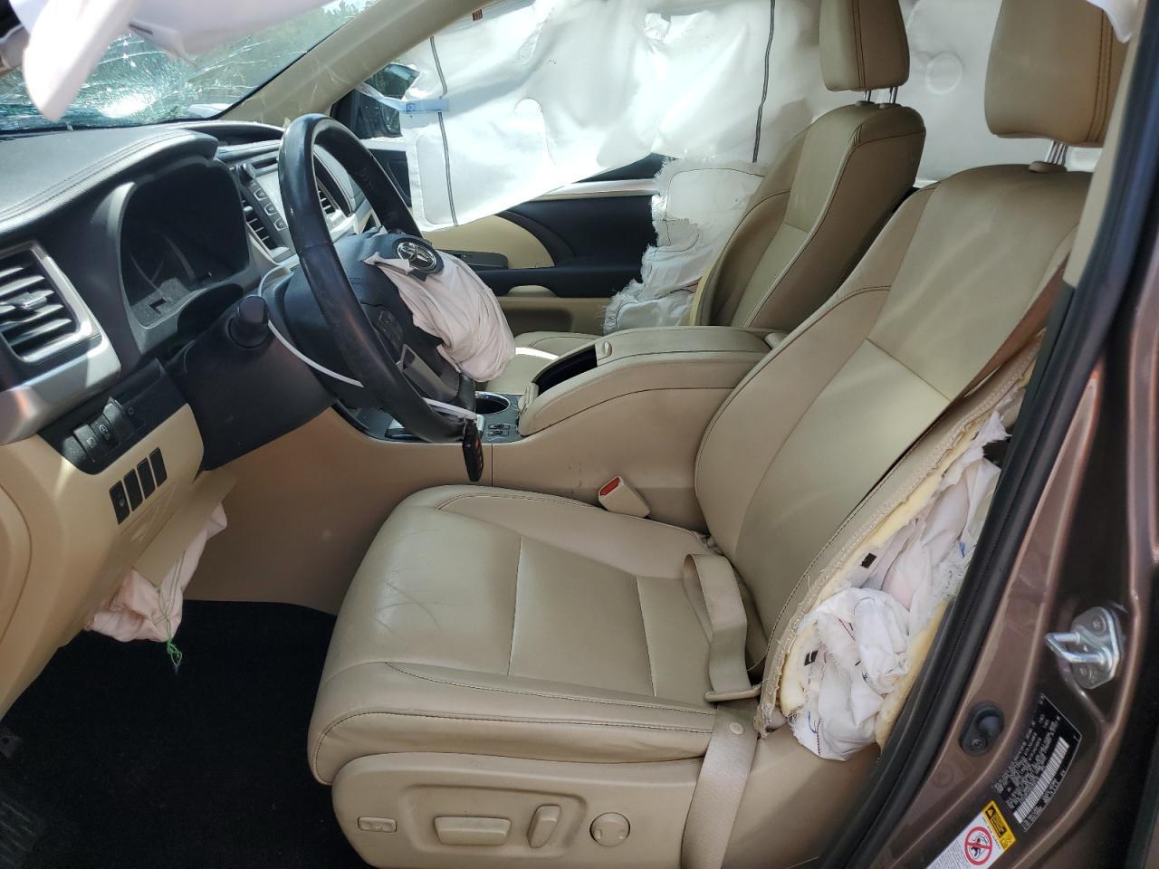 2019 TOYOTA HIGHLANDER - Image 7
