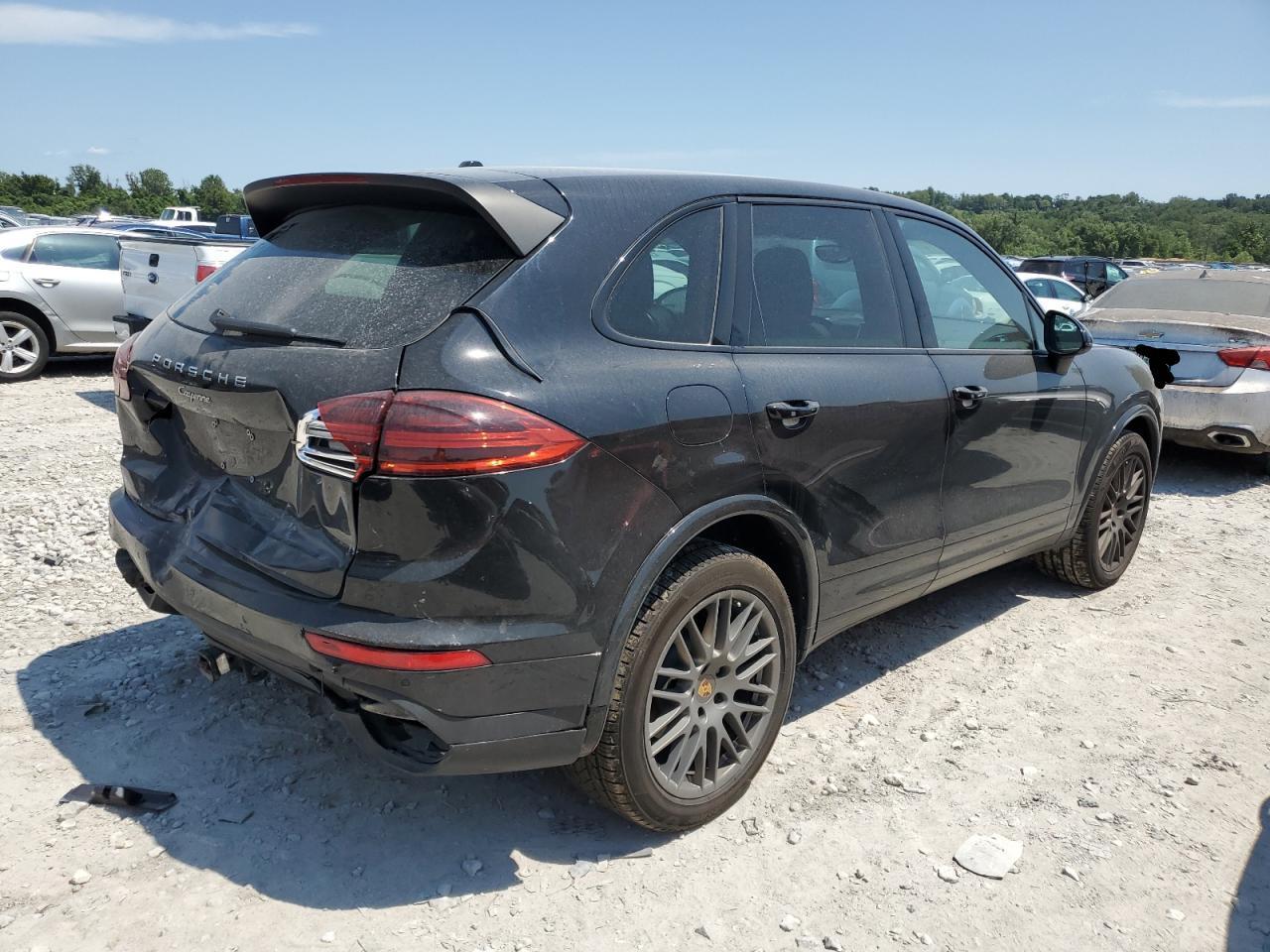 2018 PORSCHE CAYENNE - Фото 3