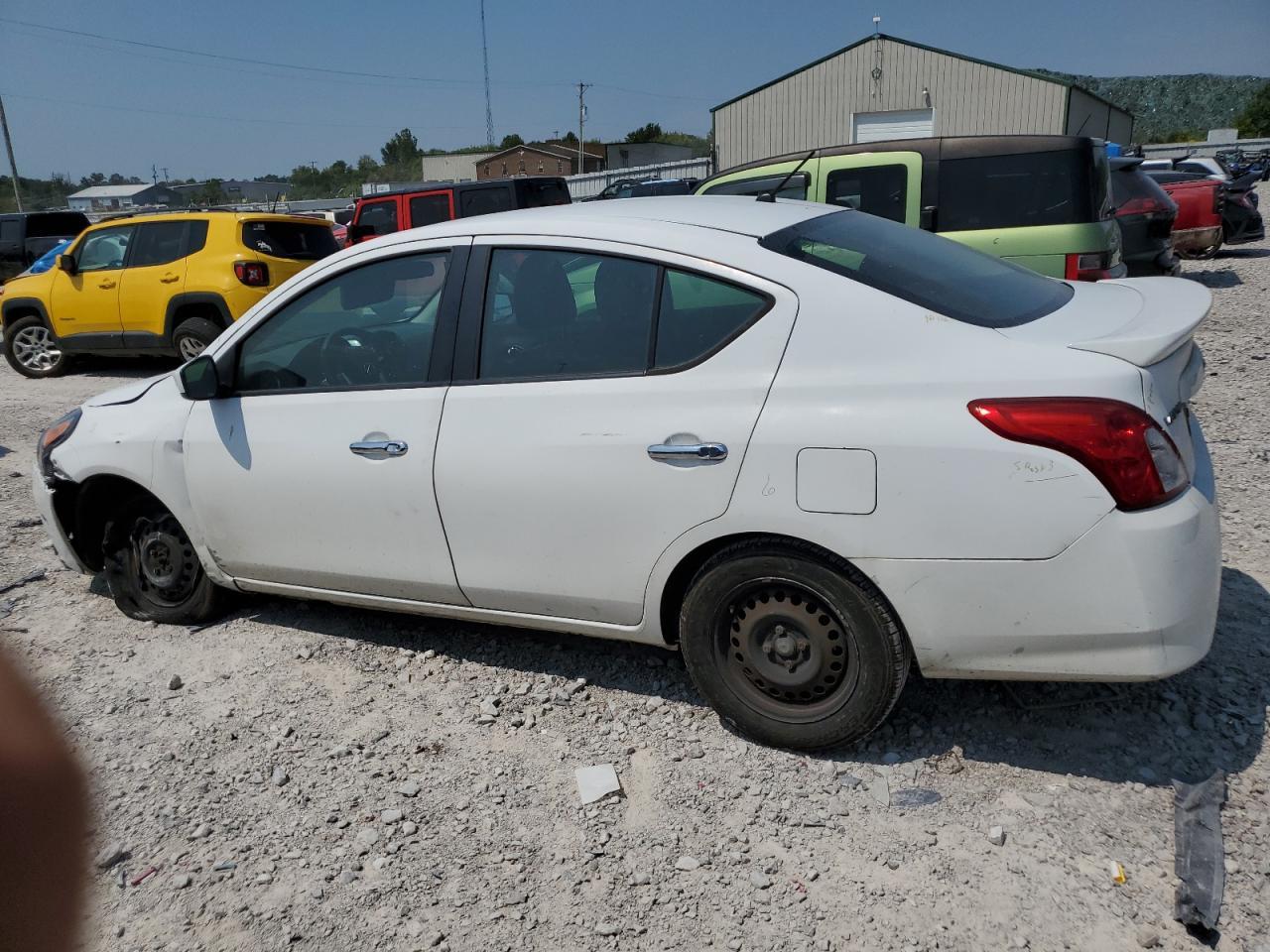 2016 NISSAN VERSA S - Image 2