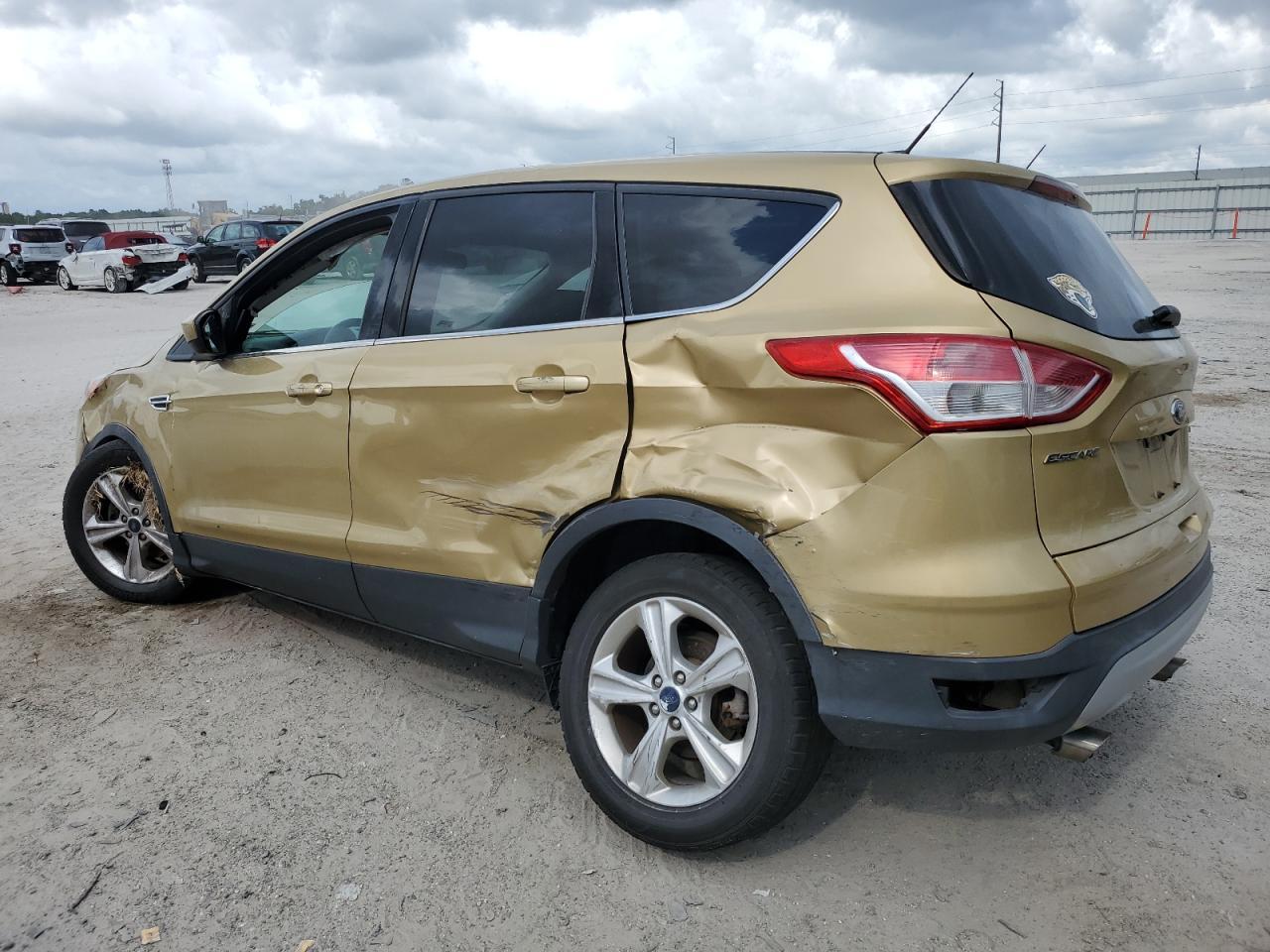 2014 FORD ESCAPE SE - Image 2