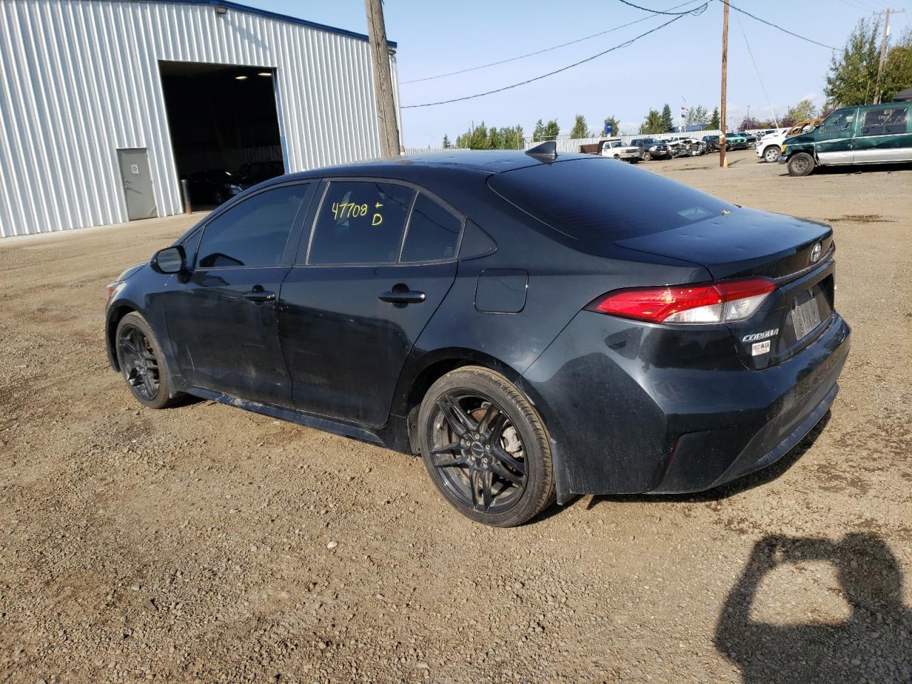 2021 TOYOTA COROLLA LE - Фото 2