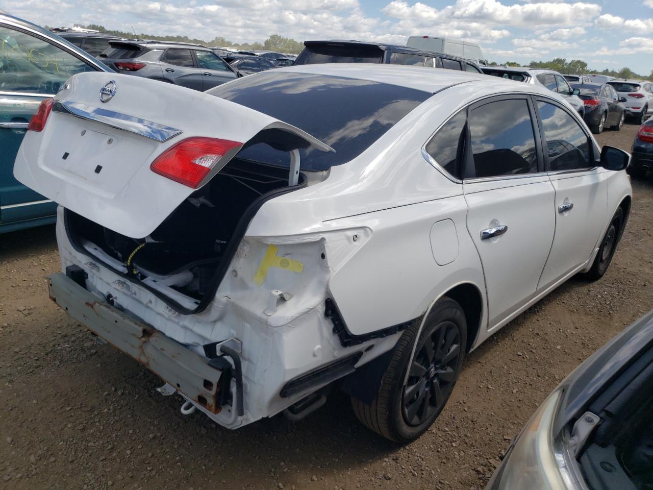 2016 NISSAN SENTRA S - Image 3