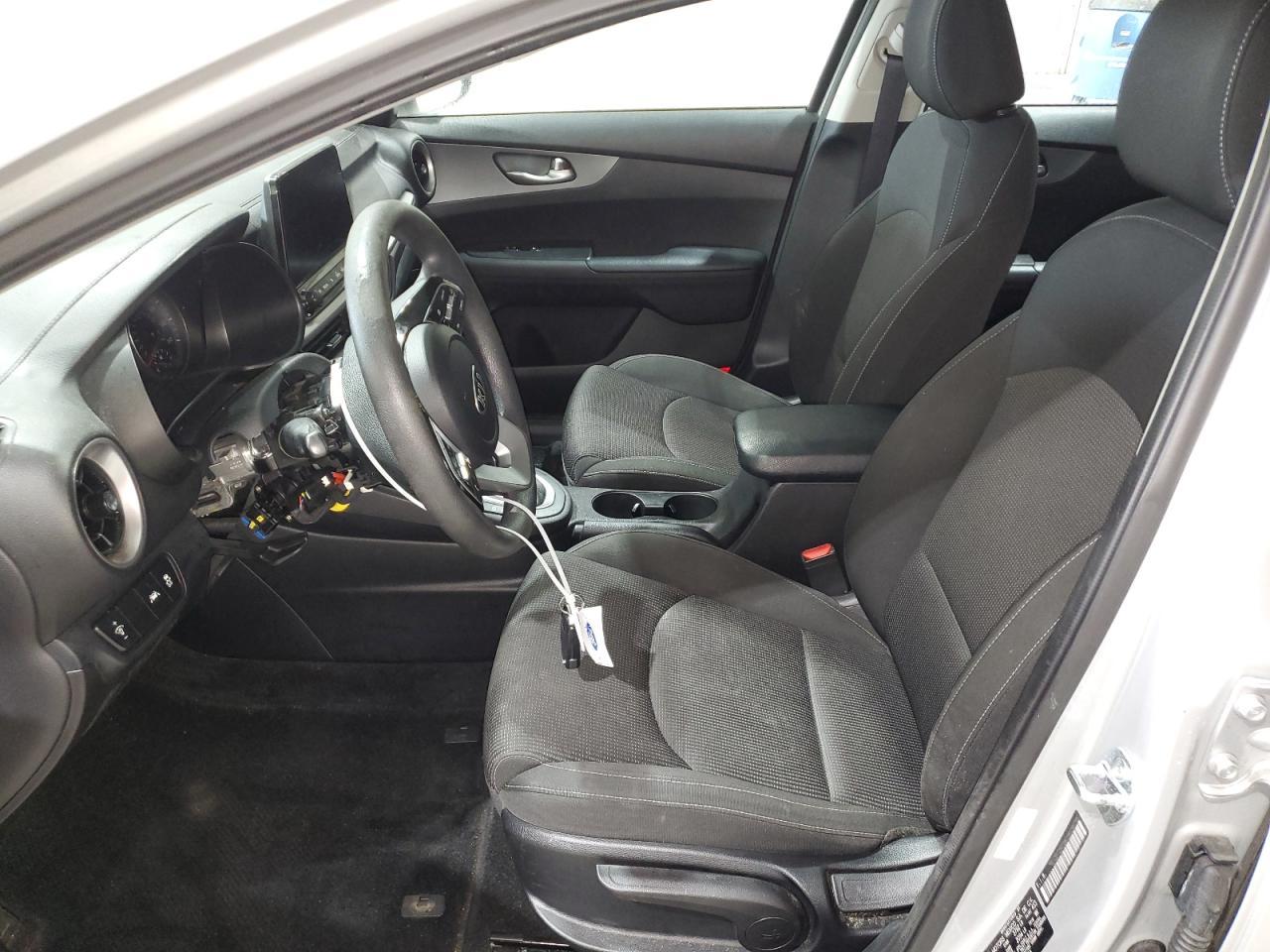 2021 KIA FORTE FE - Фото 7