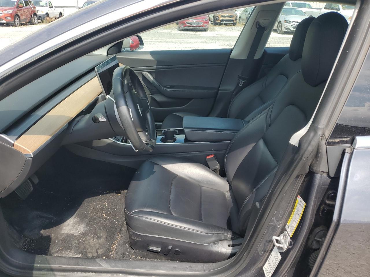 2019 TESLA MODEL 3 - Фото 7