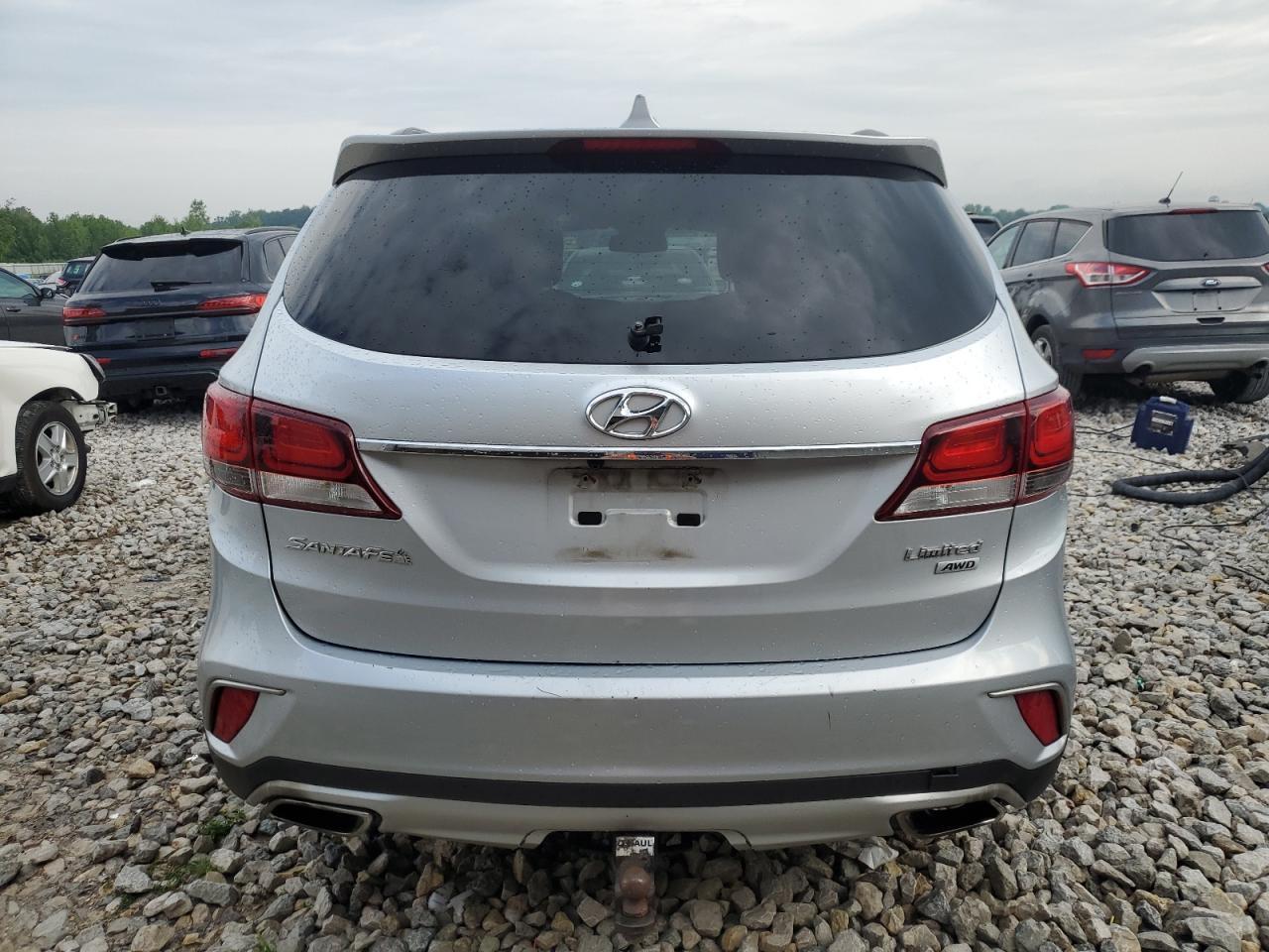 2017 HYUNDAI SANTA FE S - Image 6