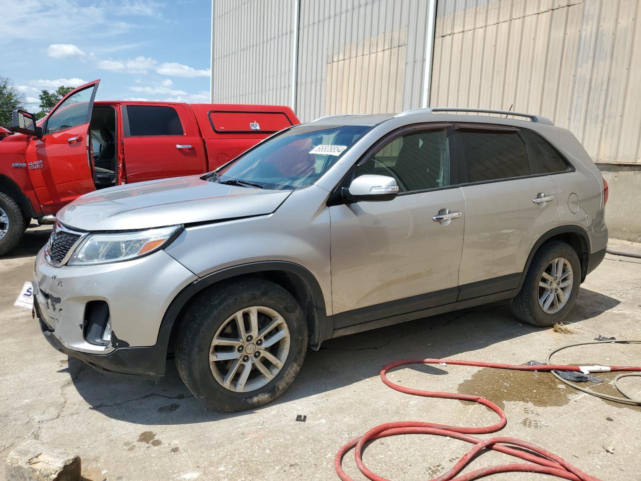 2015 KIA SORENTO LX