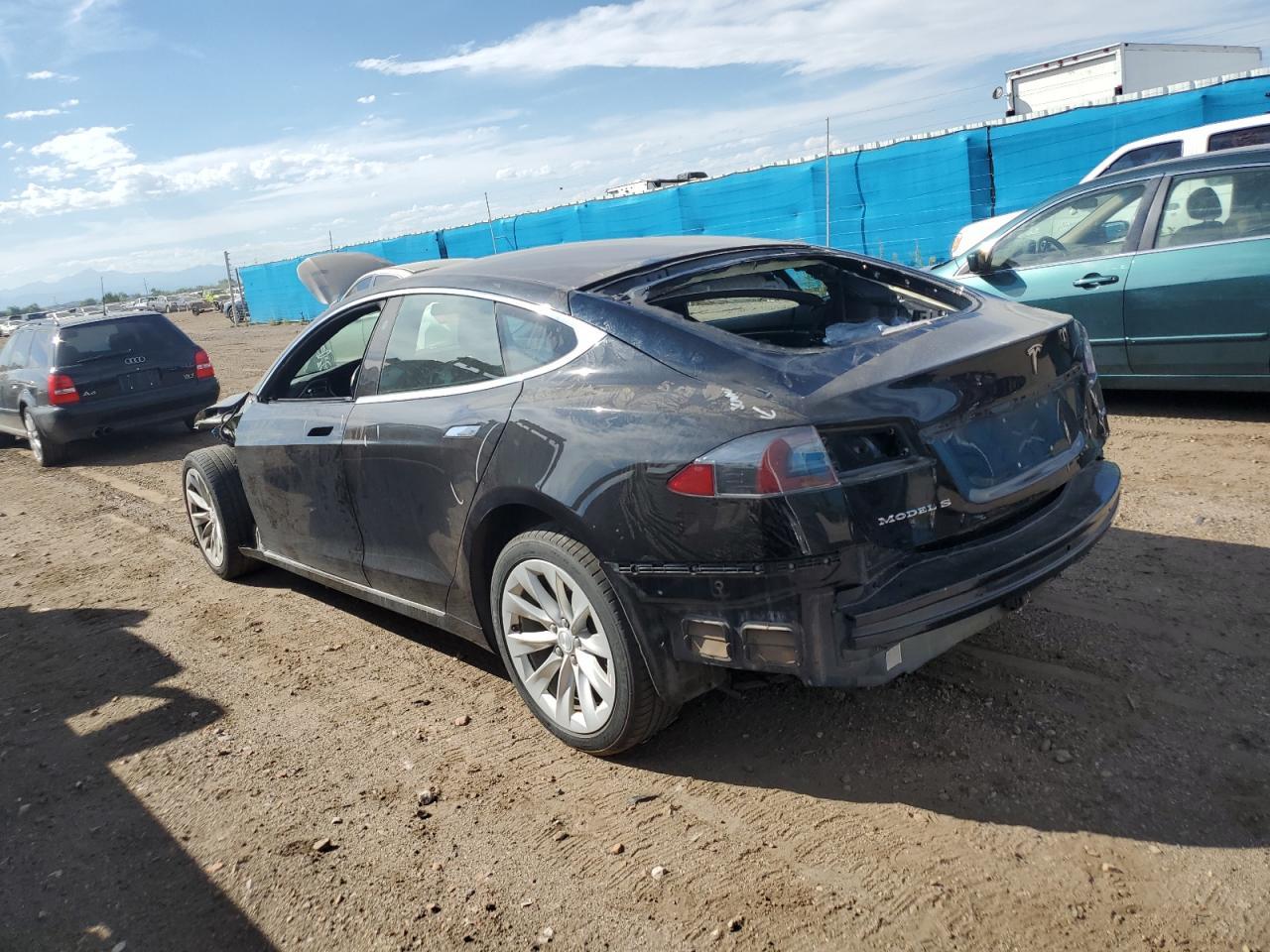 2017 TESLA MODEL S - Фото 2