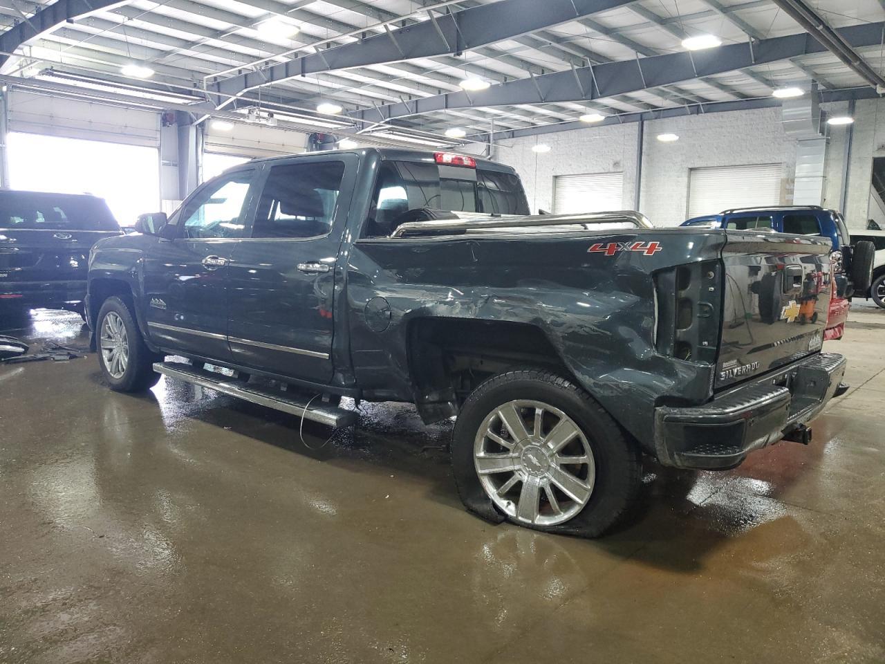 2017 CHEVROLET SILVERADO - Image 2