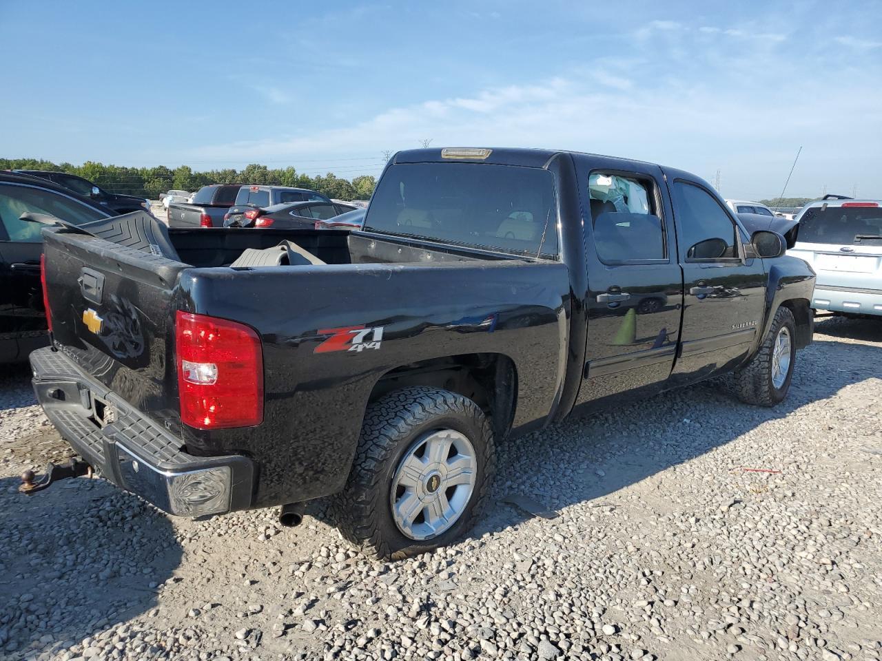 2013 CHEVROLET SILVERADO - Image 3