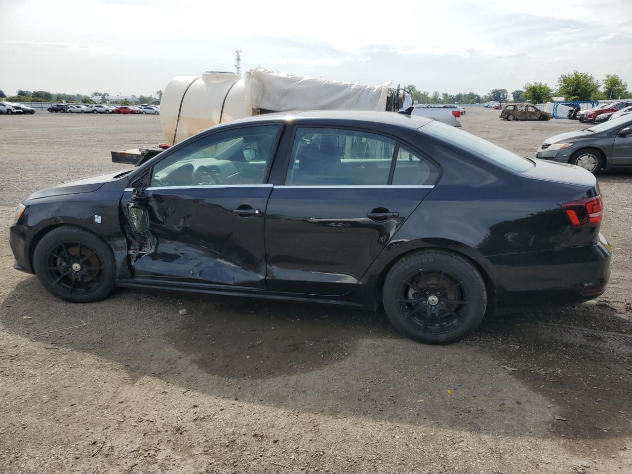 2016 VOLKSWAGEN JETTA S - Image 2