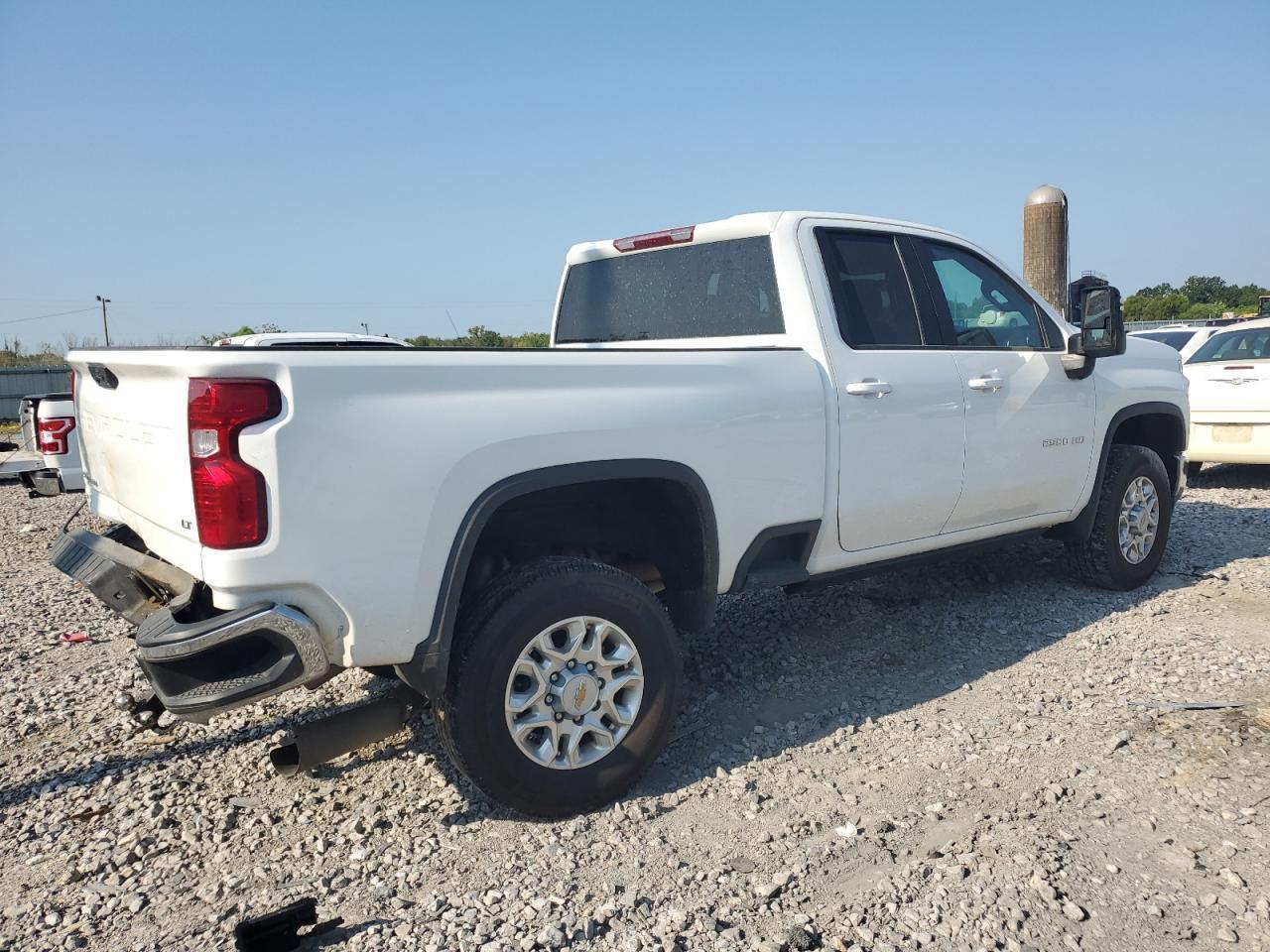 2023 CHEVROLET SILVERADO - Фото 3