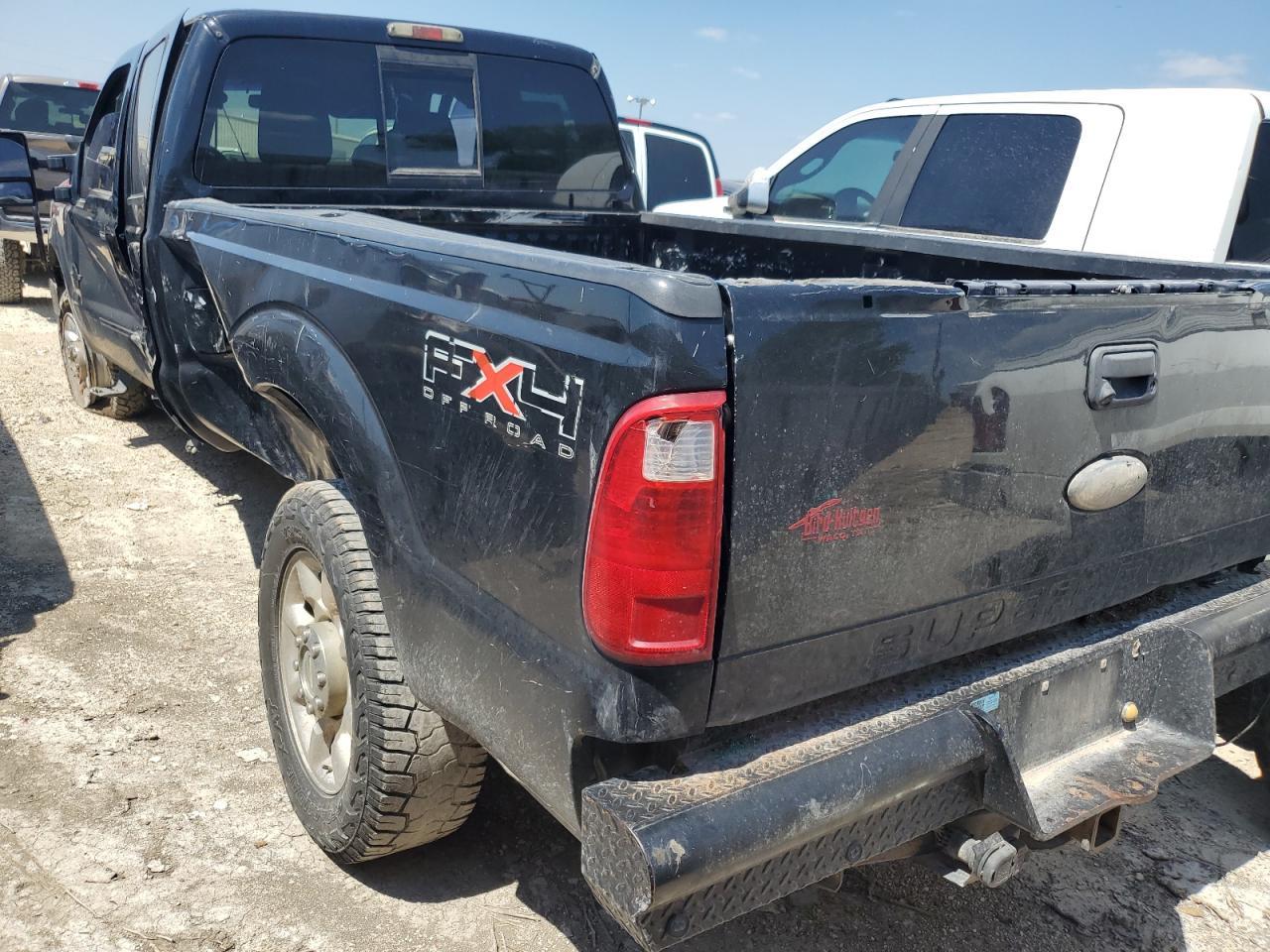 2011 FORD F350 SUPER - Фото 2