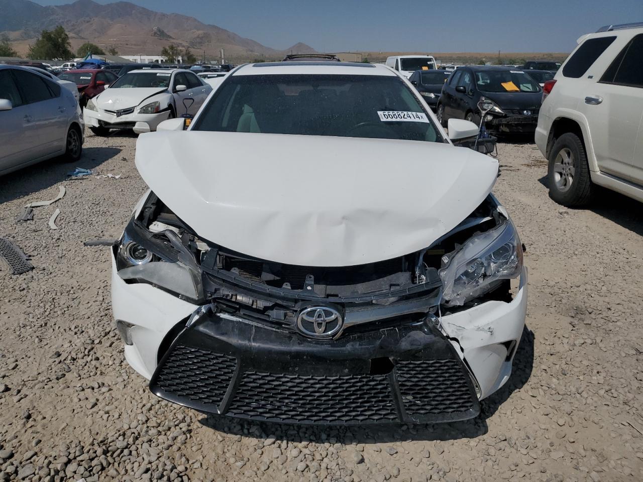 2016 TOYOTA CAMRY LE - Фото 5