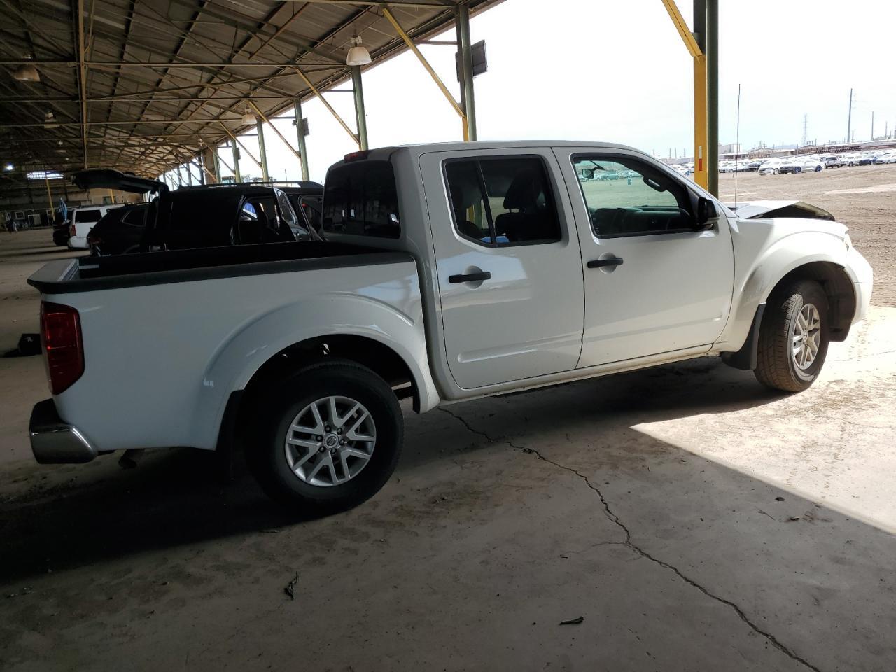 2017 NISSAN FRONTIER S - Image 3