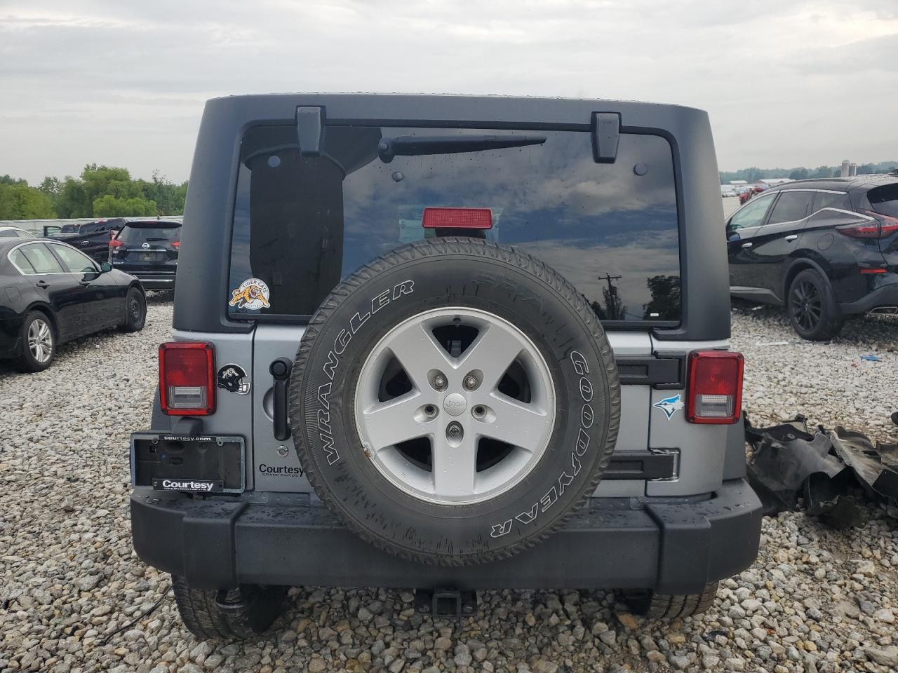 2017 JEEP WRANGLER U - Фото 6