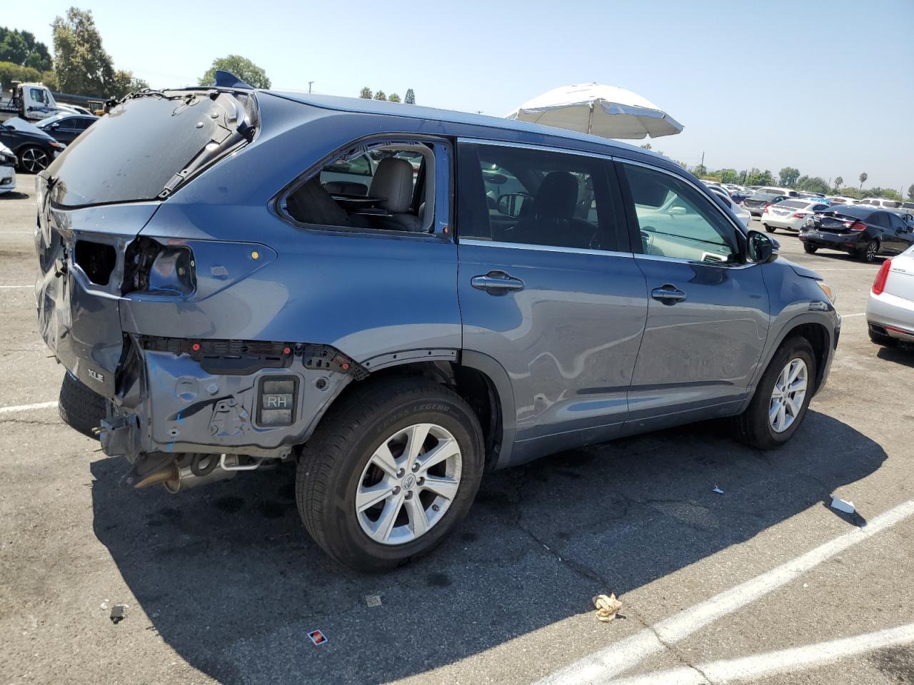 2018 TOYOTA HIGHLANDER - Image 3