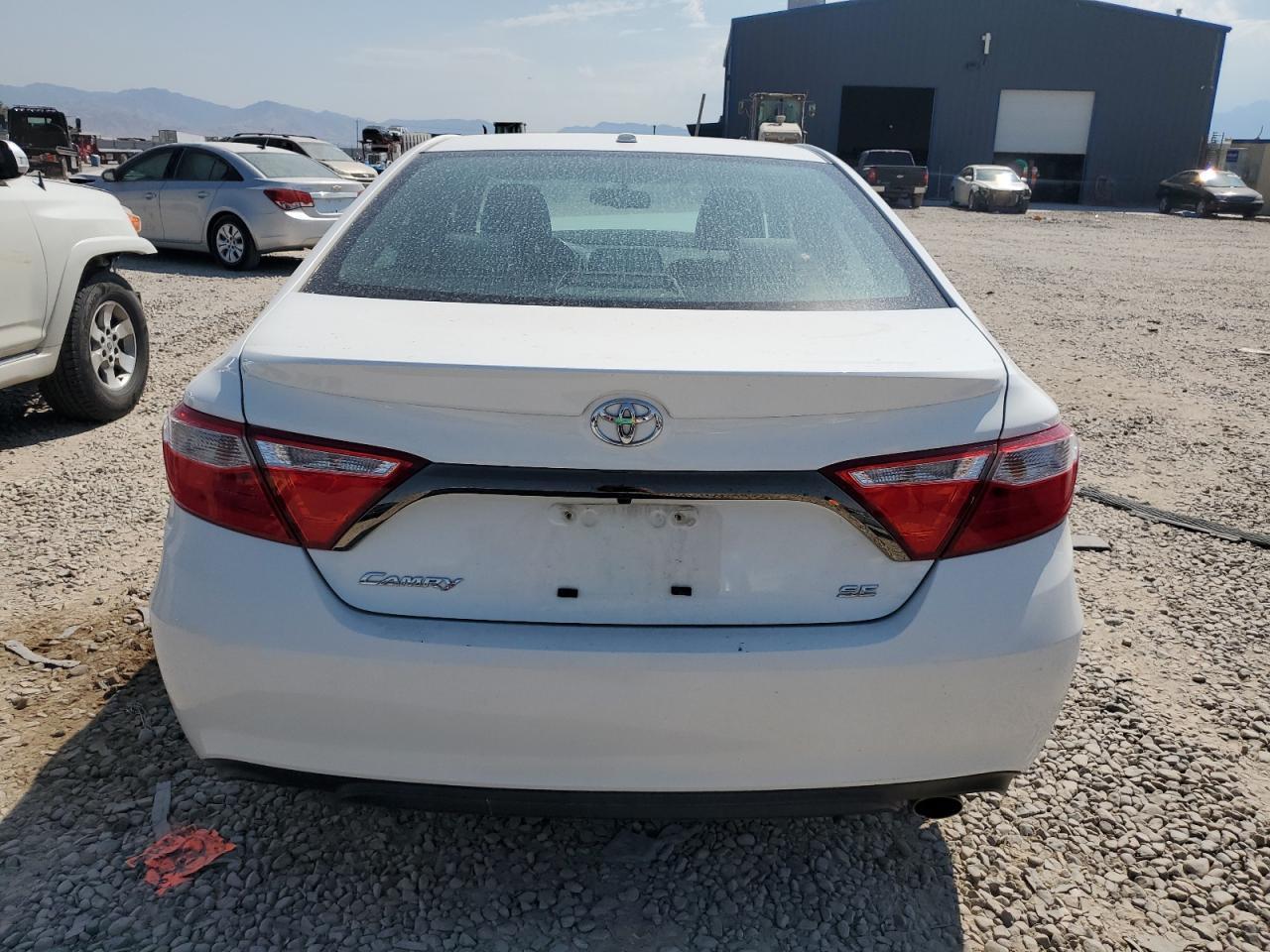 2016 TOYOTA CAMRY LE - Фото 6