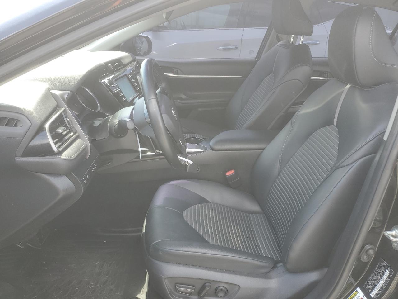 2020 TOYOTA CAMRY SE - Image 7