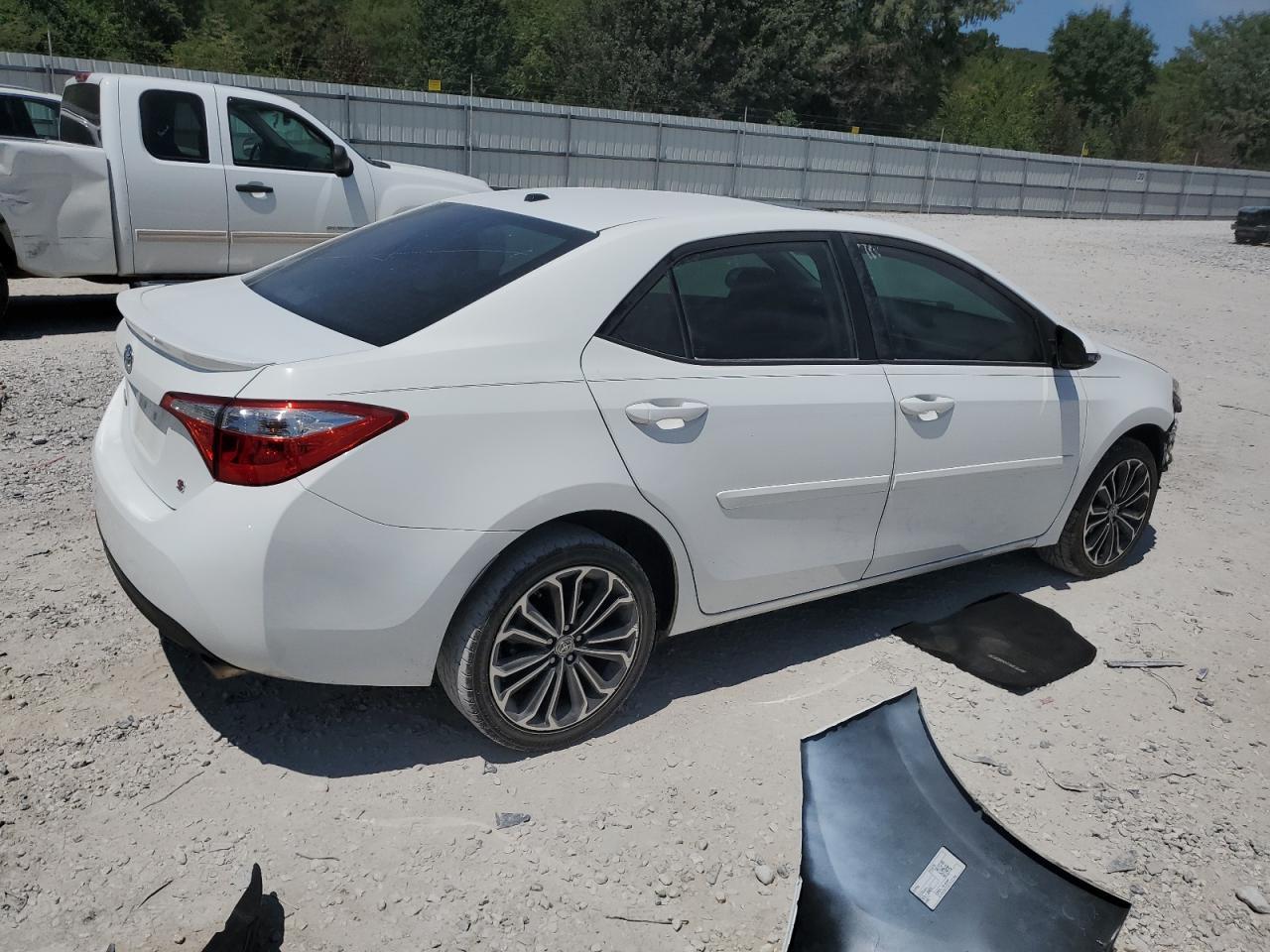 2016 TOYOTA COROLLA L - Фото 3