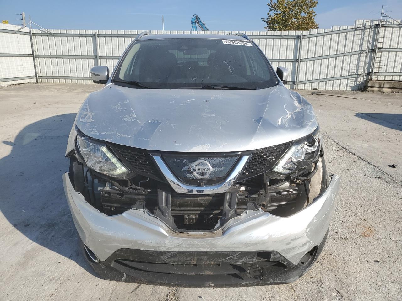 2017 NISSAN ROGUE SPOR - Image 5