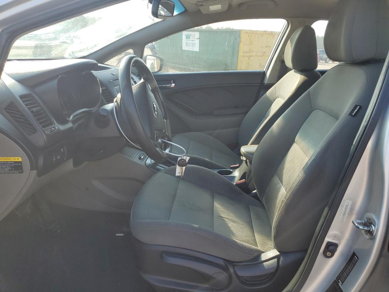 2015 KIA FORTE LX - Фото 7