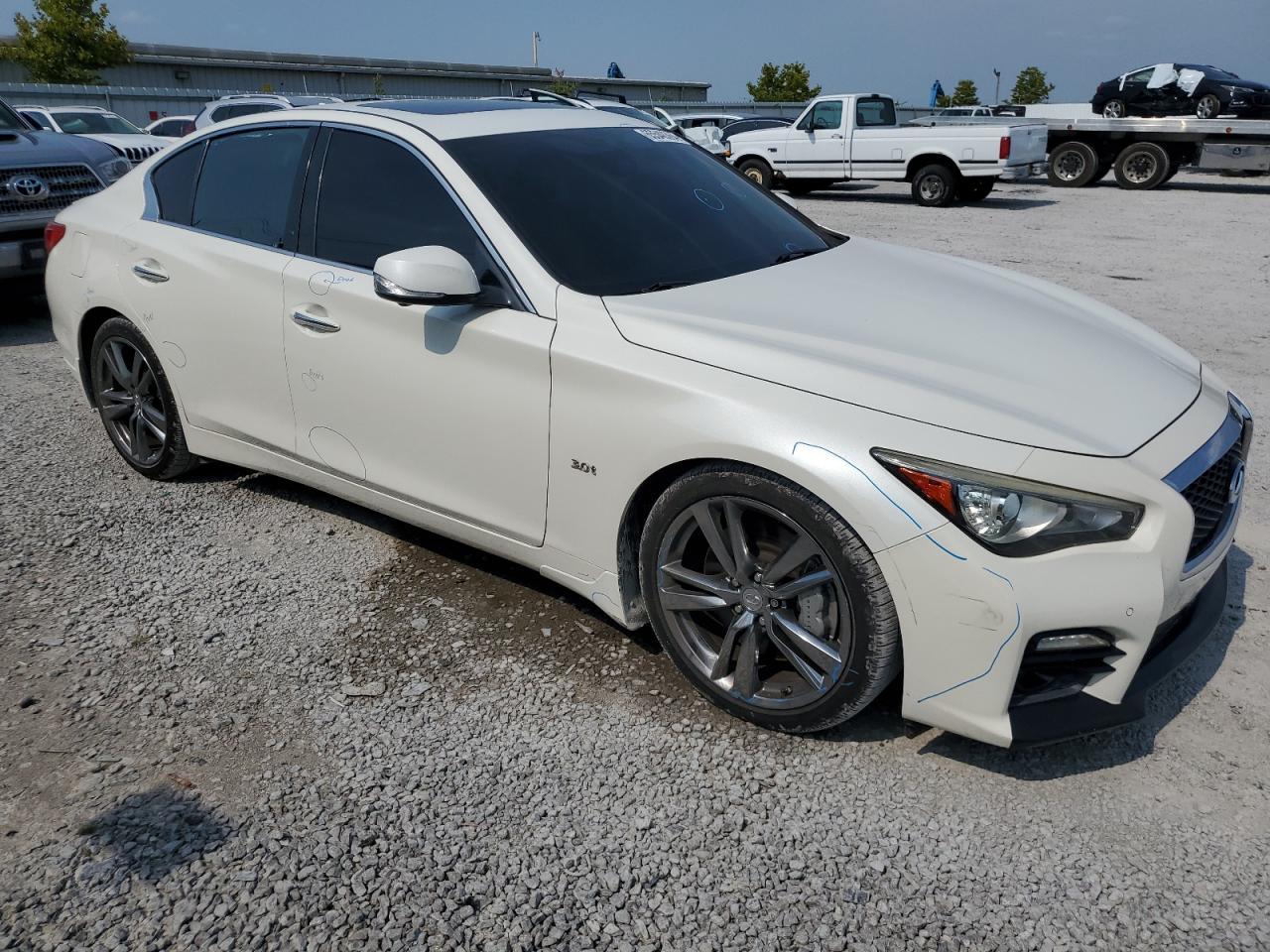 2016 INFINITI Q50 PREMIU - Фото 4