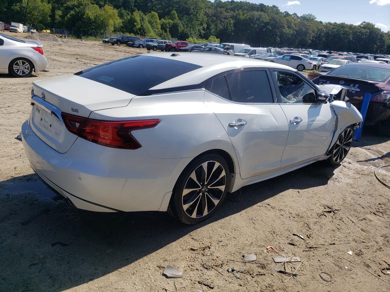 2017 NISSAN MAXIMA 3.5 - Фото 3