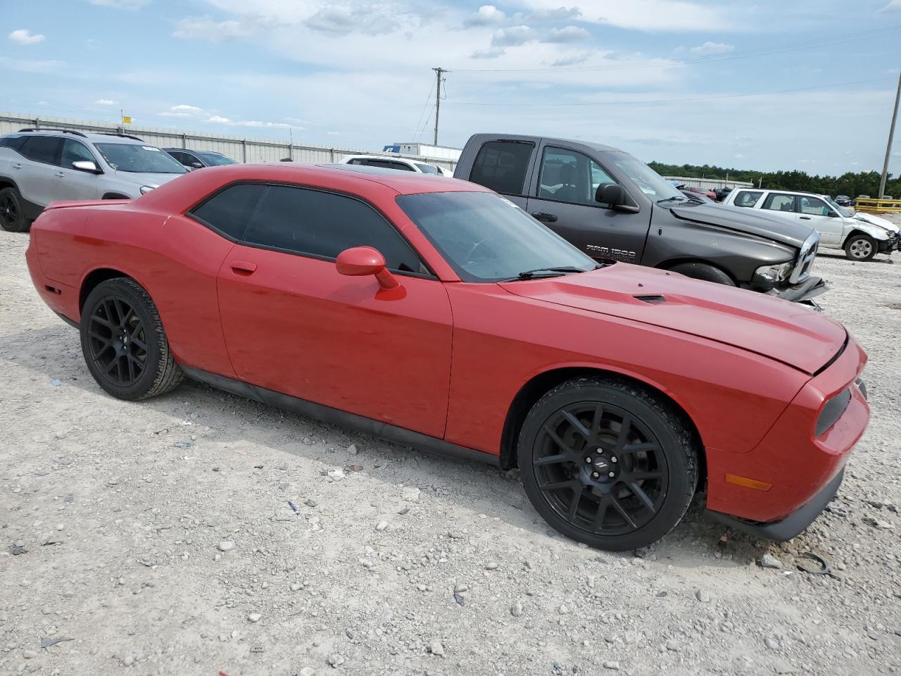 2013 DODGE CHALLENGER - Image 4