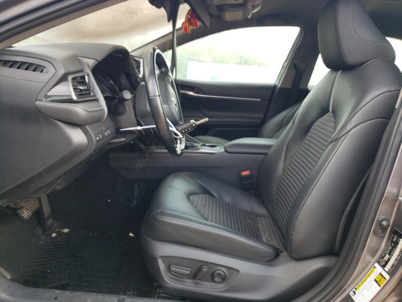 2021 TOYOTA CAMRY SE - Фото 7