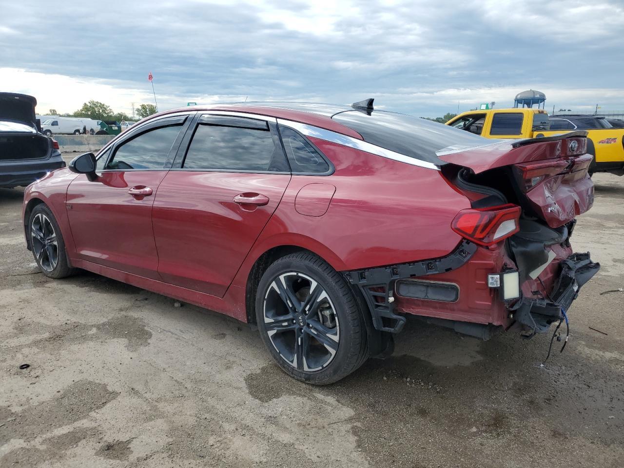 2021 KIA K5 GT LINE - Image 2