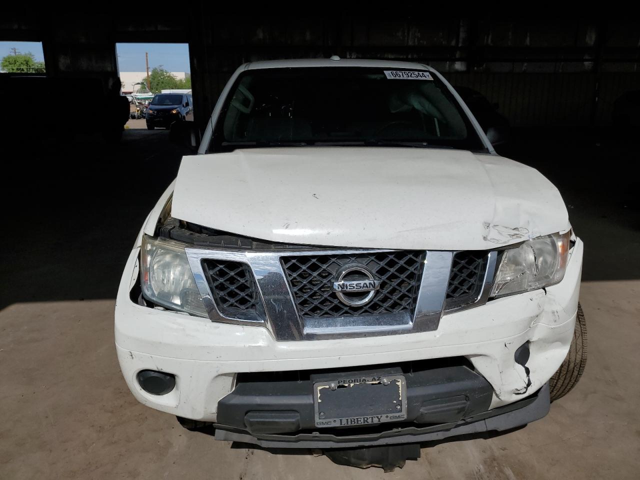 2017 NISSAN FRONTIER S - Image 5