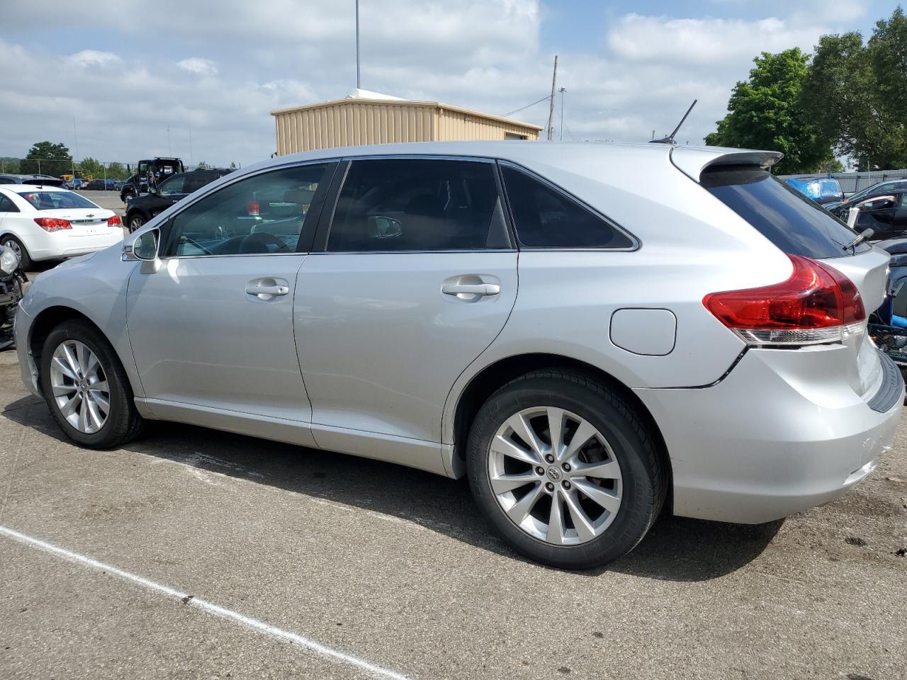 2014 TOYOTA VENZA LE - Фото 2