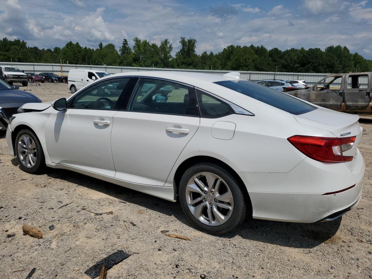 2018 HONDA ACCORD LX - Image 2