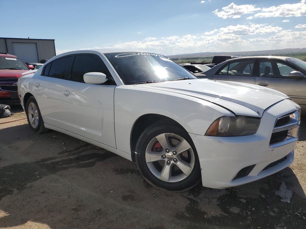 2014 DODGE CHARGER SE - Фото 4