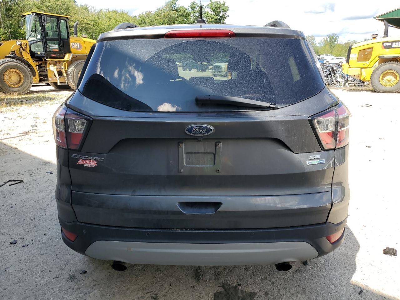 2017 FORD ESCAPE SE - Фото 6