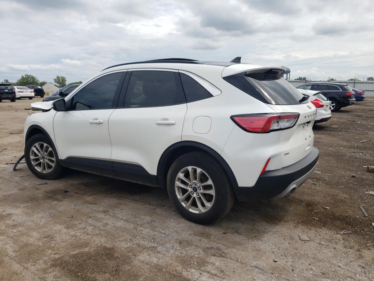 2020 FORD ESCAPE SE - Фото 2