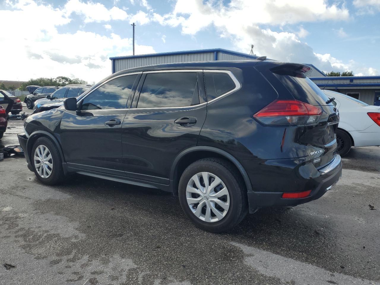 2017 NISSAN ROGUE S - Image 2