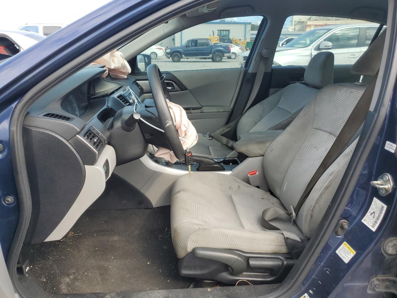 2014 HONDA ACCORD LX - Фото 7