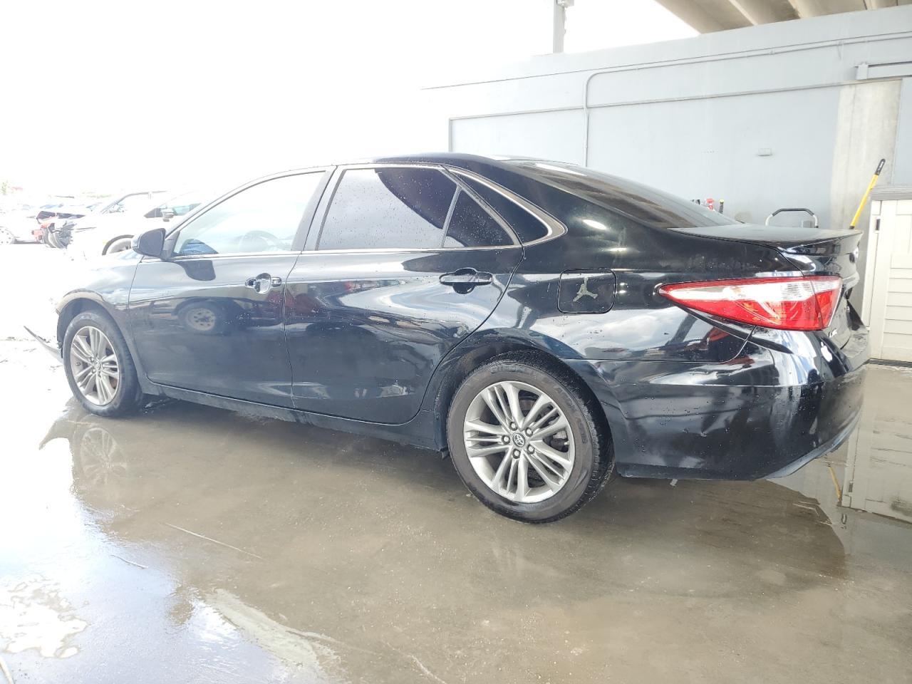 2017 TOYOTA CAMRY LE - Фото 2