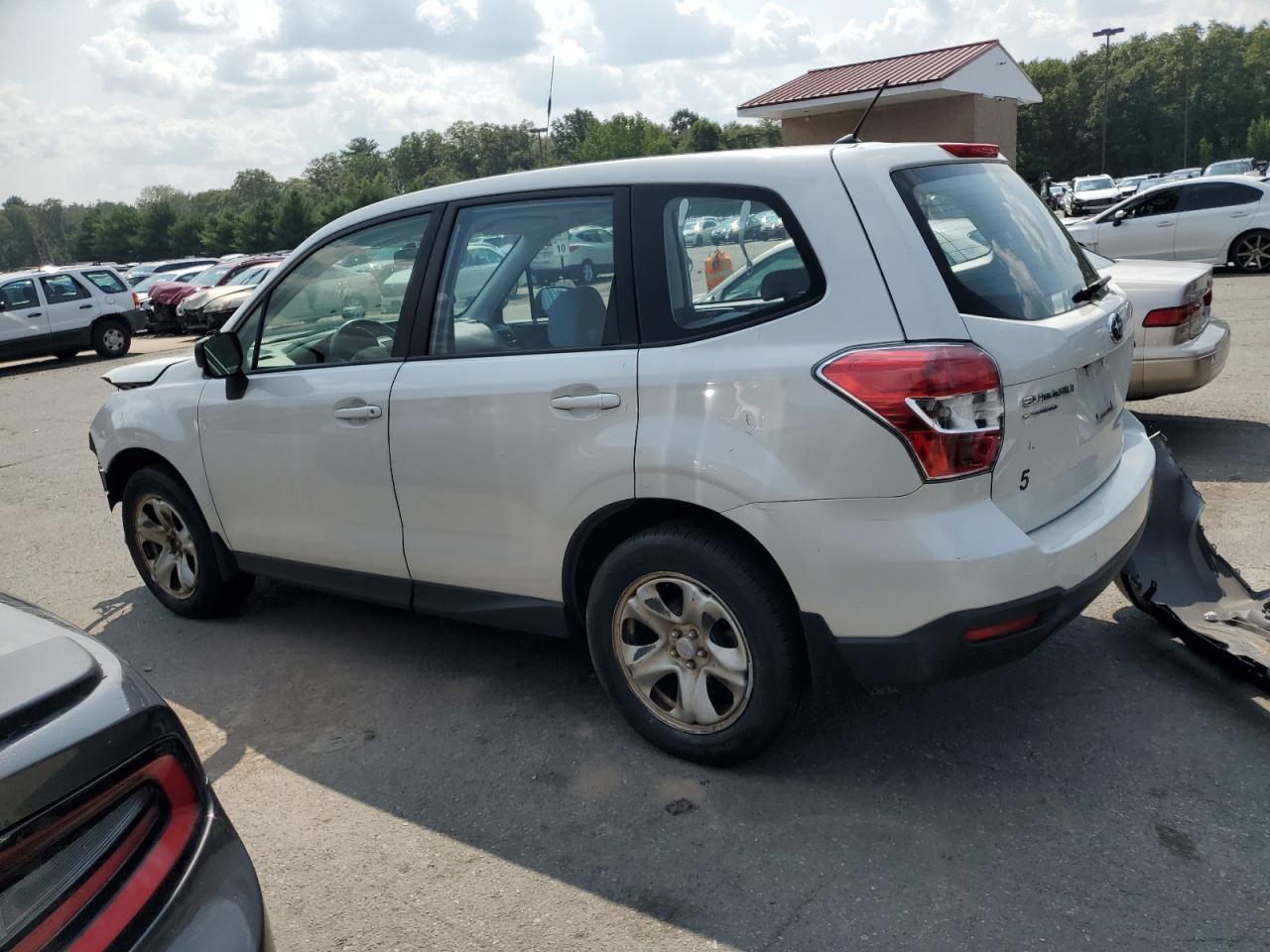 2015 SUBARU FORESTER 2 - Фото 2