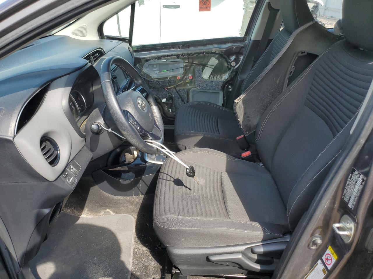 2015 TOYOTA YARIS - Фото 7